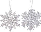 2x Kersthangers figuurtjes zilveren sneeuwvlok/ster 12 cm glitter - Sneeuw thema kerstboomhangers