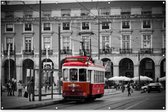 Photo Zwart et blanc avec un tramway rouge Affiche de jardin 180x120 cm - Toile de jardin / Toile d'extérieur / Peintures d'extérieur (décoration de jardin) XXL / Groot format!