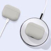 CHPN - AirPods hoesje - Hoesje voor AirPods pro - Siliconen Beschermhoesje - Airpodshoesje - Geschikt voor Apple AirPods pro - Lichtgrijs