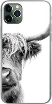 Geschikt voor iPhone 11 Pro Max hoesje - Schotse hooglander - Dieren - Zwart - Wit - Siliconen Telefoonhoesje