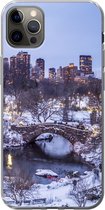 Geschikt voor iPhone 13 Pro Max hoesje - New York - Central Park - Winter - Siliconen Telefoonhoesje