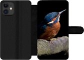 Bookcase Geschikt voor iPhone 12 Pro telefoonhoesje - IJsvogel - Tak - Veren - Zwart - Met vakjes - Wallet case met magneetsluiting