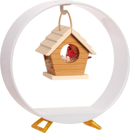Houten vogelhuisje met rode kardinaal en eieren in witte cirkelvormige display.