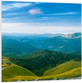 PVC Schuimplaat - Bergen - Landschap - Wolken - Groen - 100x100 cm Foto op PVC Schuimplaat (Met Ophangsysteem)