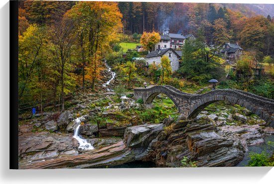 Canvas - Bomen - Huizen - Brug - Water - Waterval - Planten - Landschap - 60x40 cm Foto op Canvas Schilderij (Wanddecoratie op Canvas)