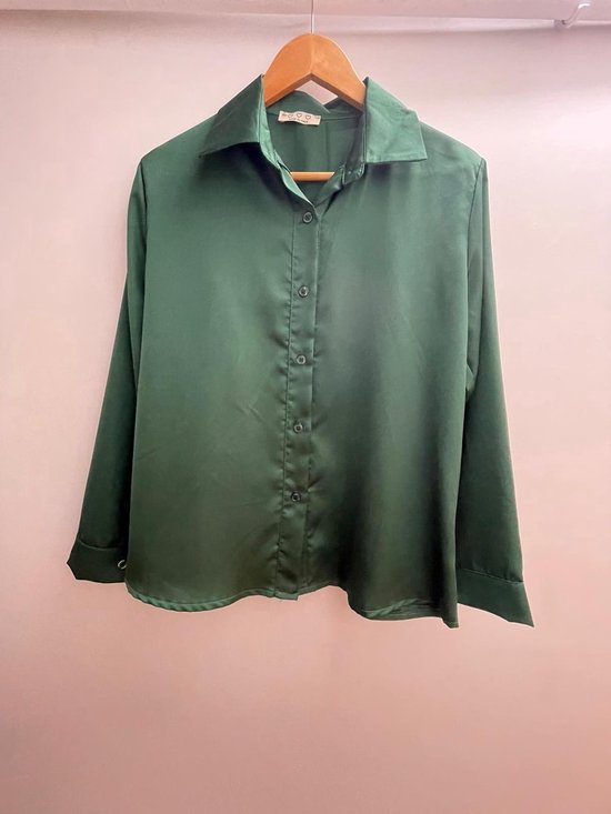 Beeldige groene satijnen blouse - maat S