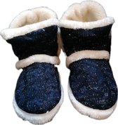 Sloffen - Dames - Boots - Gebreid - Kleur Marineblauw - Glitters All Over - Maat 39-40 - Merk Apollo - Kerst - Cadeau - Moederdag