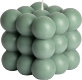 Bougie Gusta cube vert - paraffine - 8,5 centimètres x 8 centimètres