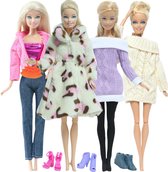 Poppenkleertjes - Geschikt voor Barbie - Set van 4 winter outfits, 3 paar schoenen, 1 handtas - Kledingset voor modepoppen - Cadeauverpakking
