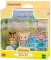 foto van Sylvanian Families 5749 Trio Peutervriendjes Zwembad Fun- inclusief 3 fluweelzachte speelfiguren