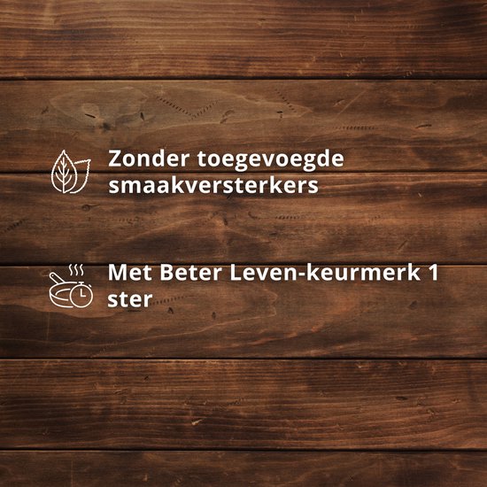 Een illustratie van een blad en een stoofpan met stoom op een houten achtergrond. Tekst luidt: 'Zonder toegevoegde smaakversterkers' en 'Met Beter Leven-keurmerk 1 ster'.