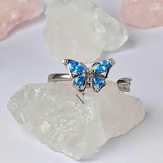 Luminora Crystal Butterfly Ring - Fidget Ring Vlinder Blauw - Anxiety Ring - Stress Ring - Anti Stress Ring - Spinner Ring - Spinning Ring - Draai Ring - Wellness Sieraden - Luminora Wellness Juwelier