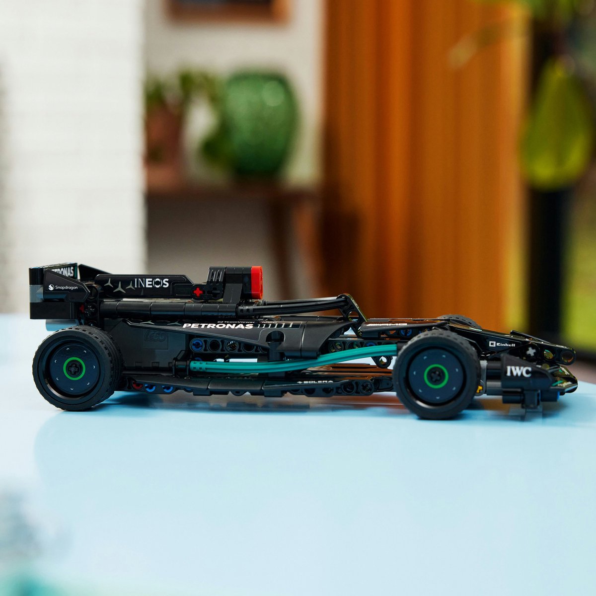 LEGO Technic Mercedes-AMG F1 W14 E Performance Pull-Back - 42165 — afbeelding 3