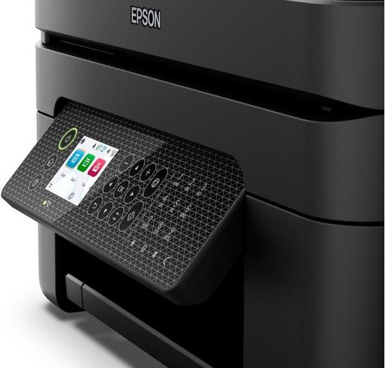 Zwarte Epson printer met een kantelbaar touchscreen en numeriek toetsenbord.