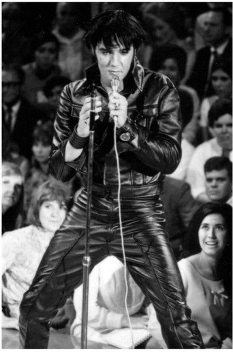 Pyramid Kunstdruk Elvis Presley - 68 Comeback Special 40x50cm Divers