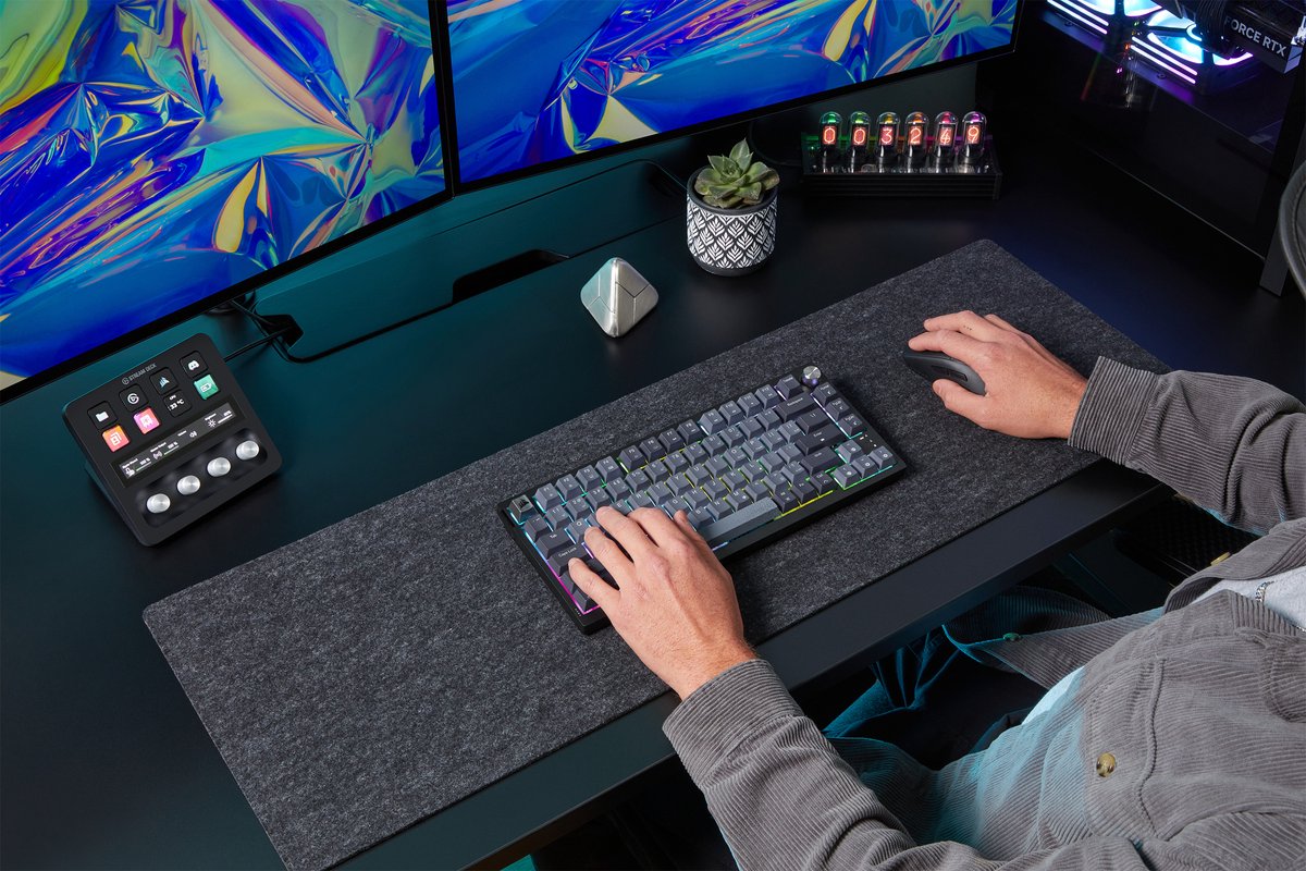 Corsair K65 Plus Draadloos Mechanisch Toetsenbord 75% - RGB – Corsair MLX Red Lineair – US Qwerty - Zwart/Grijs thumbnail 8