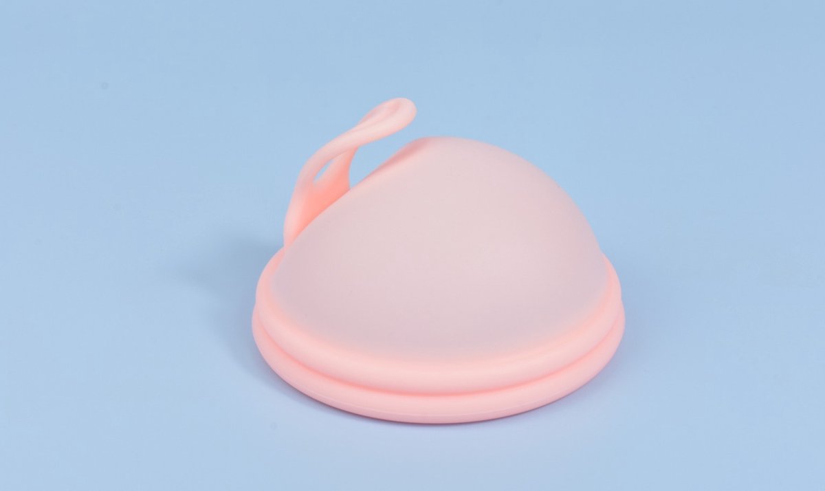 Goedkoopste Noenoo | Herbruikbare Menstruatie Disc met uithaalring Poeder Roze Maat S Duurzaam