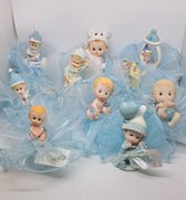 10 figurines de naissance bleues pour bébé avec fèves de chocolat réalisées pour la naissance d'une baby shower