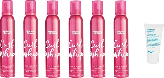 Six flacons roses Umberto Giannini Curl Whip Activating Mousse, avec un tube blanc "the great hydrator" à côté.