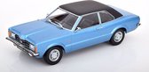 De 1:18 gegoten modelauto van de Ford Taunus GT Sedan met vinyl dak met platte achterkant uit 1971 in blauw. De fabrikant van het schaalmodel is KK Scale. Dit model is alleen online verkrijgbaar