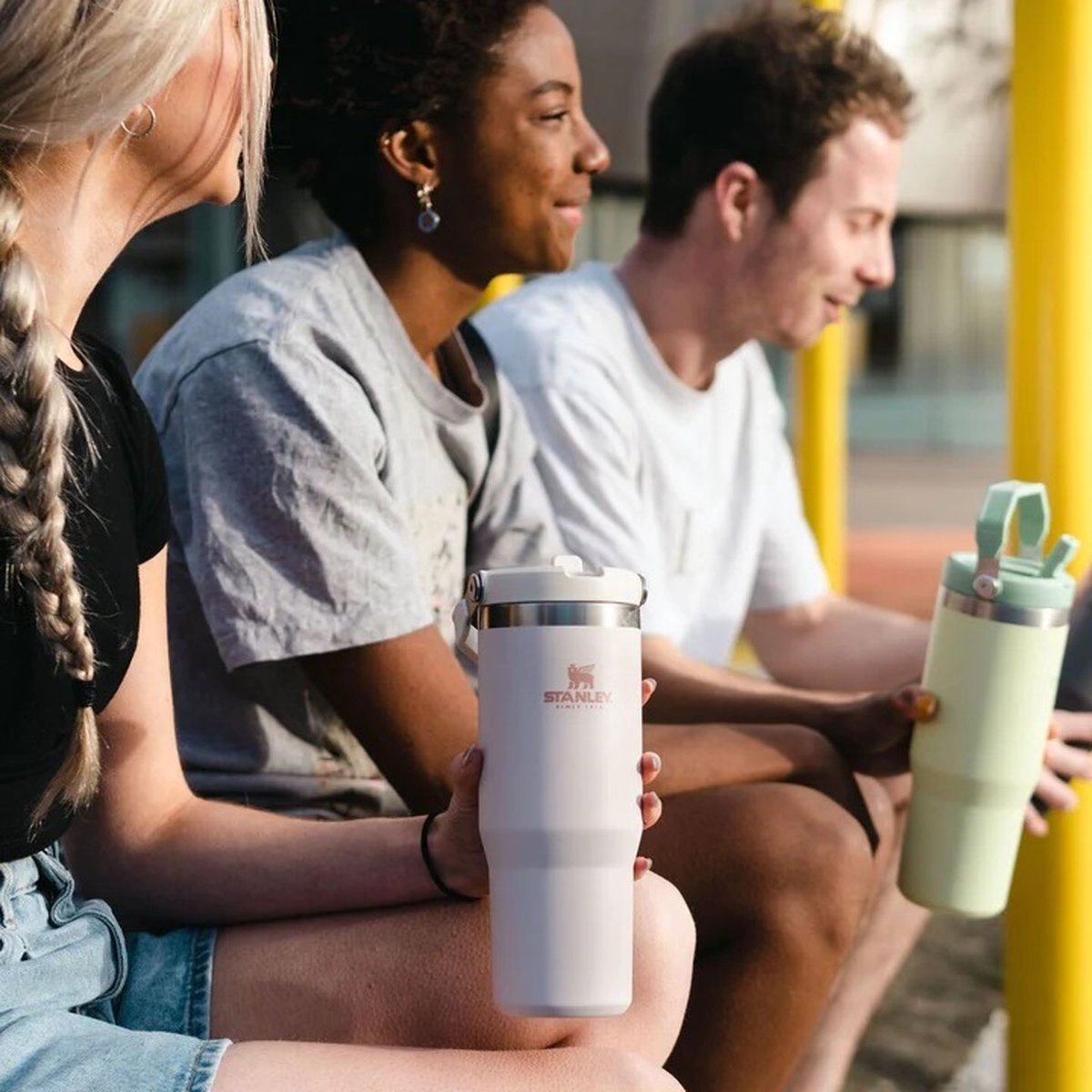 Stanley Flip Straw Tumbler 1.0 Waterfles Met Rietje 0.89L - Houdt 12+ Uur Koud - Roestvrijstalen Drinkfles - BPA-Vrij - Thermosfles gemakkelijk mee te nemen - Vaatwasserbestendig - Rose Quartz – foto 5
