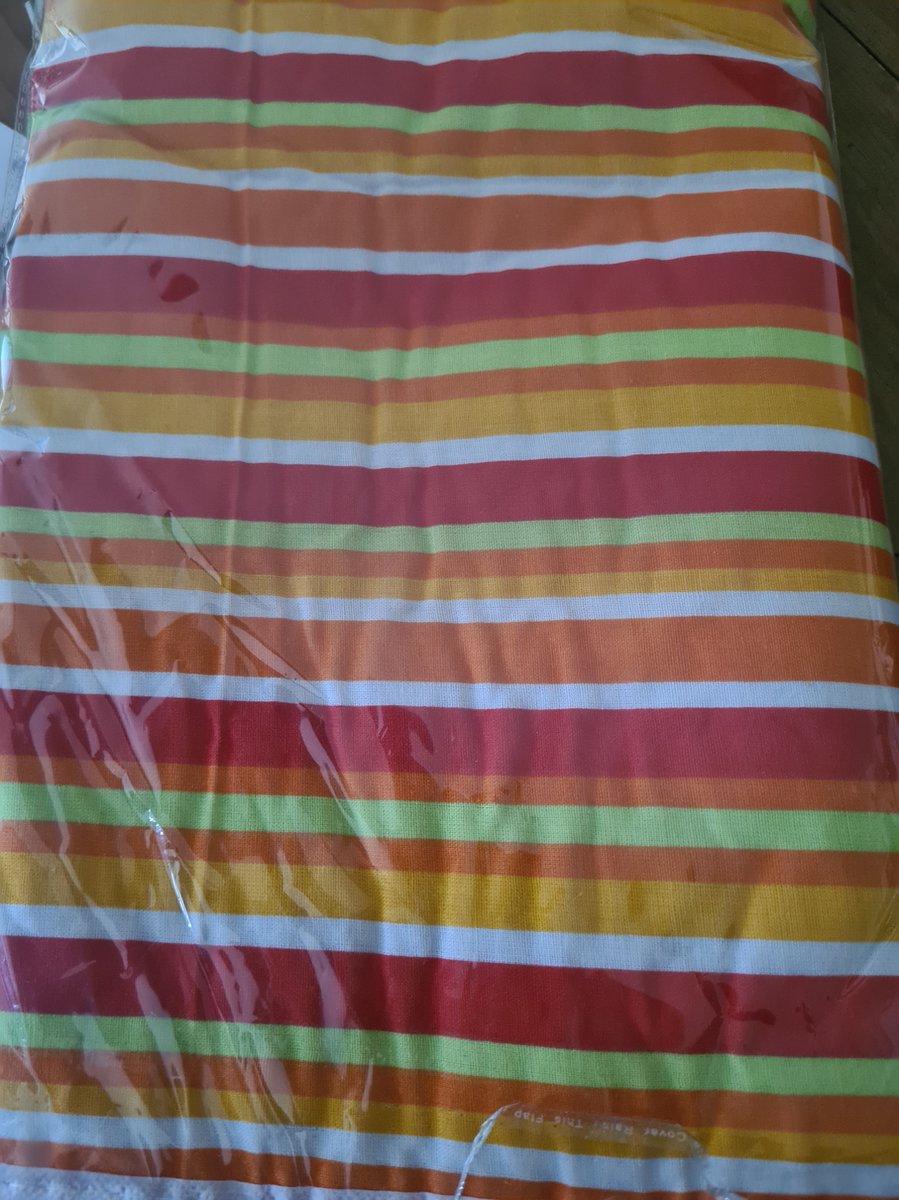 Goedkoopste GS Strijkplankhoes 140x150cm Gekleurd gestreept