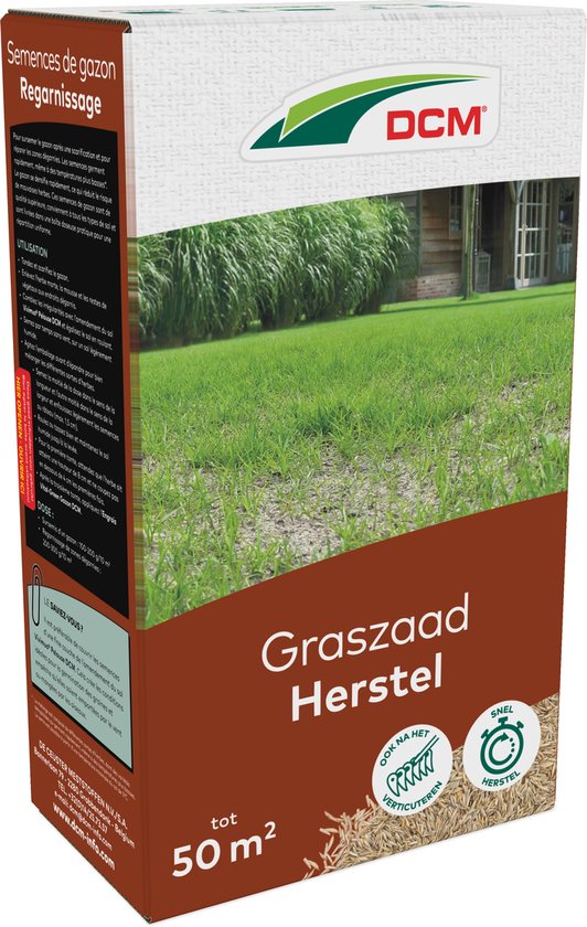 Verpakking graszaden met "Graszaad Herstel tot 50 m²" en een groene grasmat met huis op de achtergrond.