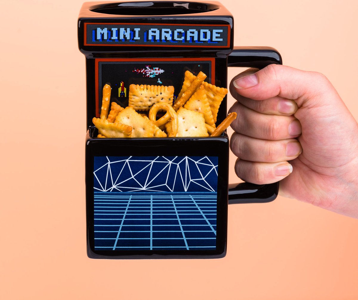 XXL Retro Arcade Mok van OOTB
