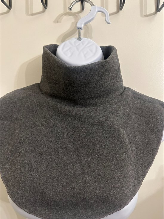 Winter pullover fake collar grijs