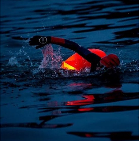 Lichtgevende Zwemboei voor veilig Openwaterzwemmen met Drybag - Safe swimmer zwem boei met droogzak | VITALIC - VITALIC