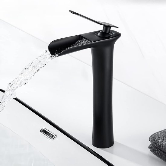 Glazen waterval wastafelarmatuur zwart badkamer kraan kraan wastafel Glazen waterval wastafelarmatuur zwart badkamer kraan kraan wastafel