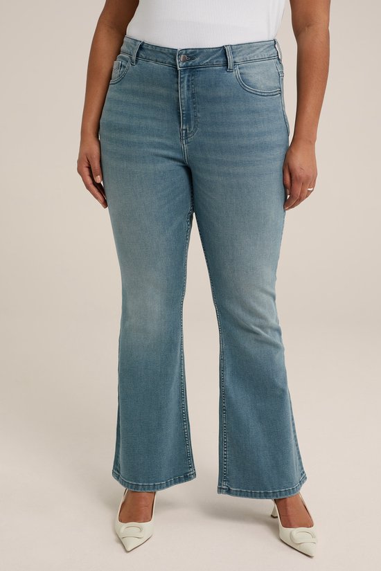 WE Fashion Dames high rise flared jeans met comfort stretch - Curve