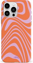 xoxo Wildhearts Boogie Wonderland Orange - Double Layer - Hard case geschikt voor iPhone 15 Pro hoesje - Golven print hoesje oranje - Beschermhoes shockproof case geschikt voor iPhone 15 Pro hoesje - Hoesje met golven print oranje