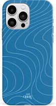 xoxo Wildhearts Catching Flights Blue - Single Layer - Hoesje geschikt voor iPhone 14 Pro Max case - Siliconen hoesje met golven print - Hardcover - Beschermhoes - Optimale bescherming - Blauw