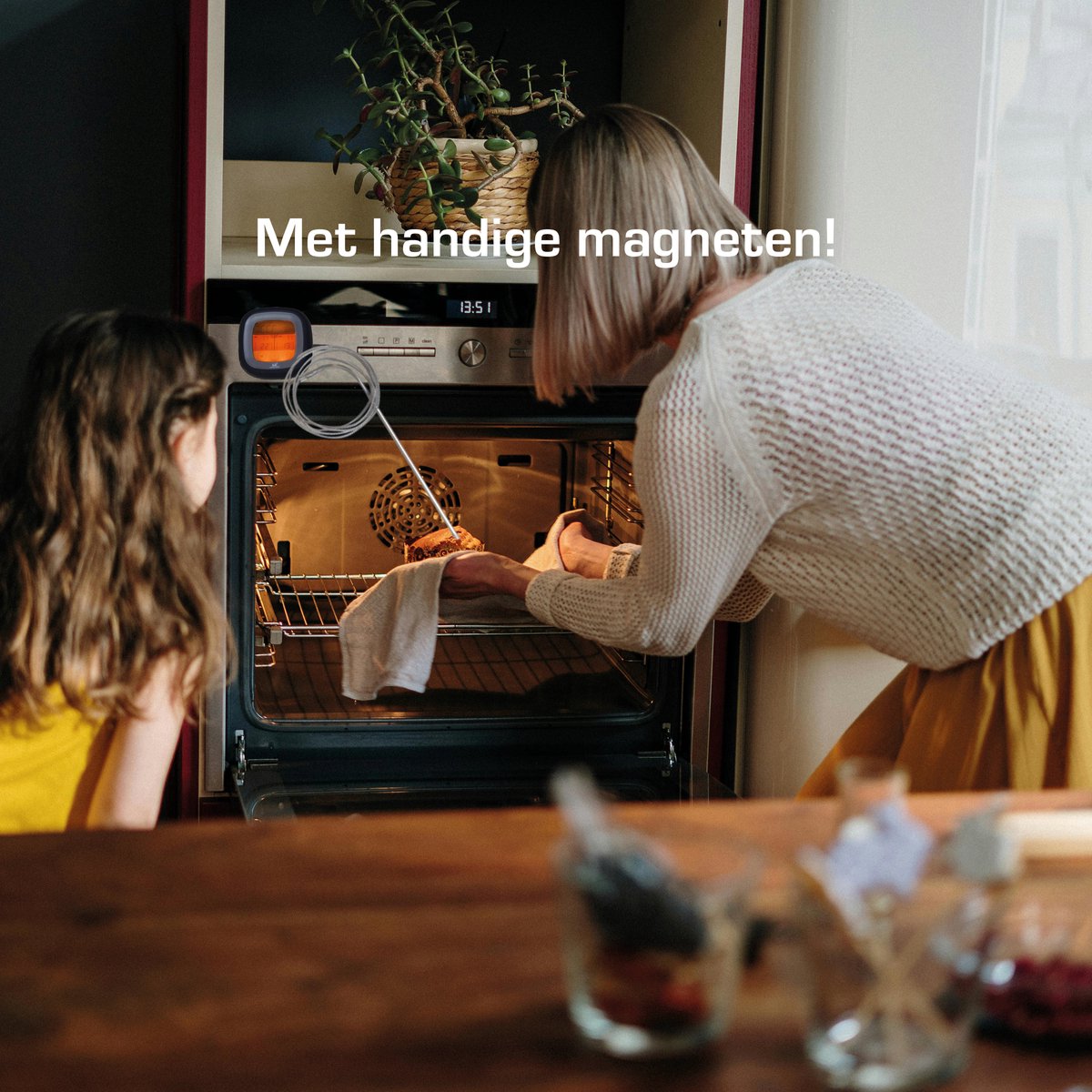 Master knives Digitale BBQ Thermometer met 2 Meetsondes - Vleesthermometer met Timer - Keukenthermometer tot 250 Graden — cadeau in Kookcadeaus - foto 4