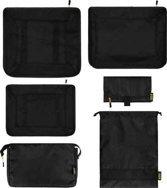 Set van zes zwarte verpakking cubes van mesh en nylon, in verschillende maten en vormen.