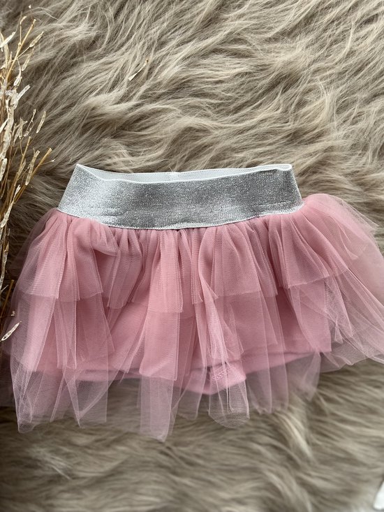 luxe meisjesset - 4 delige babyset - vest, shirt, tulle broekrokje en tasje- kraamcadeau- geschenkset - babyshower -roze kleur-bloemetjes motief-gevoelige huid- 100 % katoen- 6 tem 9 maanden van LUXE. — afbeelding 3