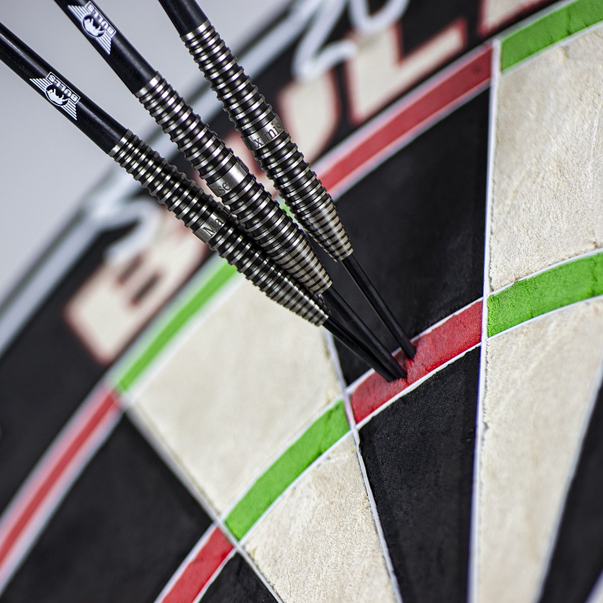 Bull's Max Hopp Edition 4 Darts - 90% Wolfram Softspitze 18g