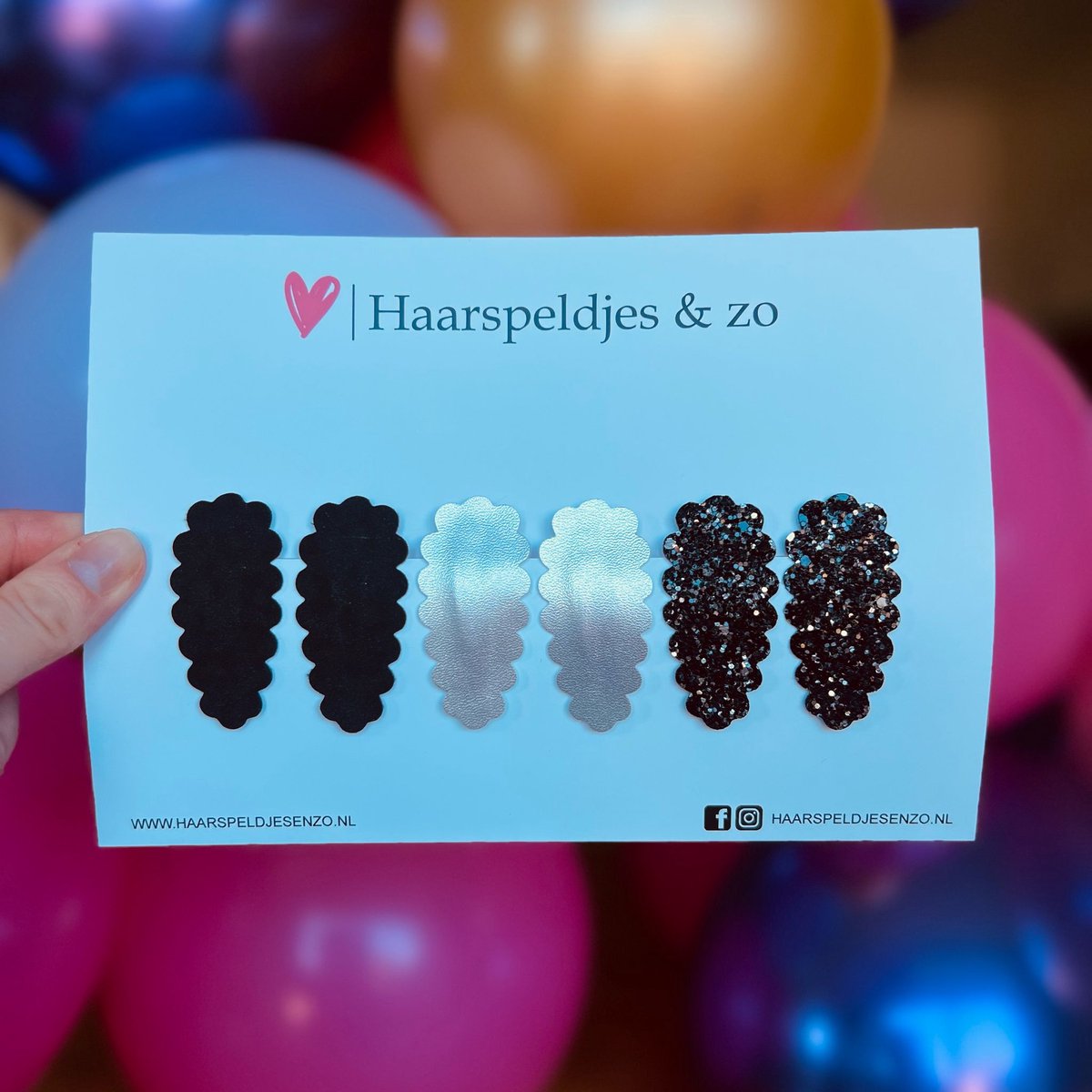 Haarspeldje Liz - golvend - setje - zwart - zilver - 5 cm speldjes