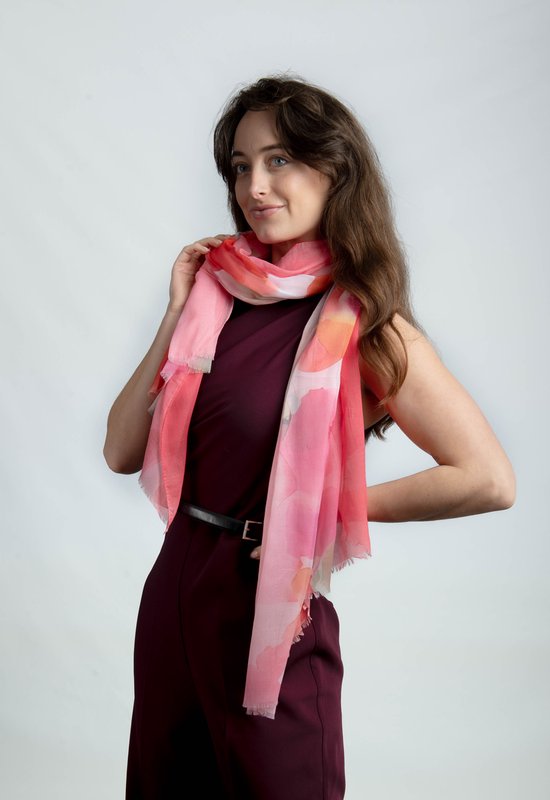 Echarpe Jules- Accessoires Junkie Amsterdam- Echarpe femme- Oblongue- Automne hiver- Katoen Cosy chic- Imprimé pois- Gris camel taupe