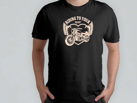 Foto: Riding yo your heart t shirt bikerlife rideordie borntoride motorcyclemadness bikerleven rijdenofsterven motorgekte volgas