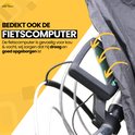 Fietscomputer bedekt met een grijze hoes. Pijlen wijzen naar het scherm.