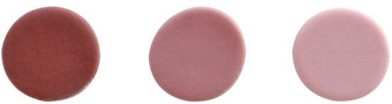 Drie ronde bruine en roze caketoppers op witte achtergrond.