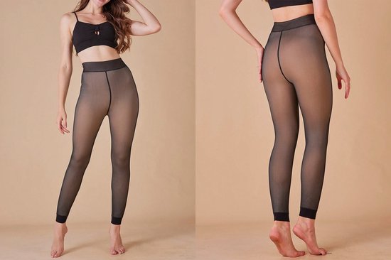 Model toont zwarte panty met versterkte naden aan de voorkant en achterkant, en versteviging aan de tenen en de enkel.