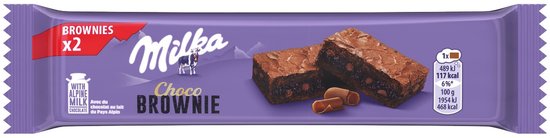 Milka Choco Brownie reep met twee brownies en stukjes chocolade.