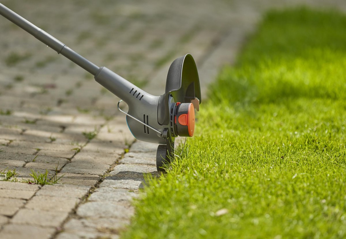 Afbeelding 3 van GARDENA Trimmer EasyTrim 25/18V P4A Set