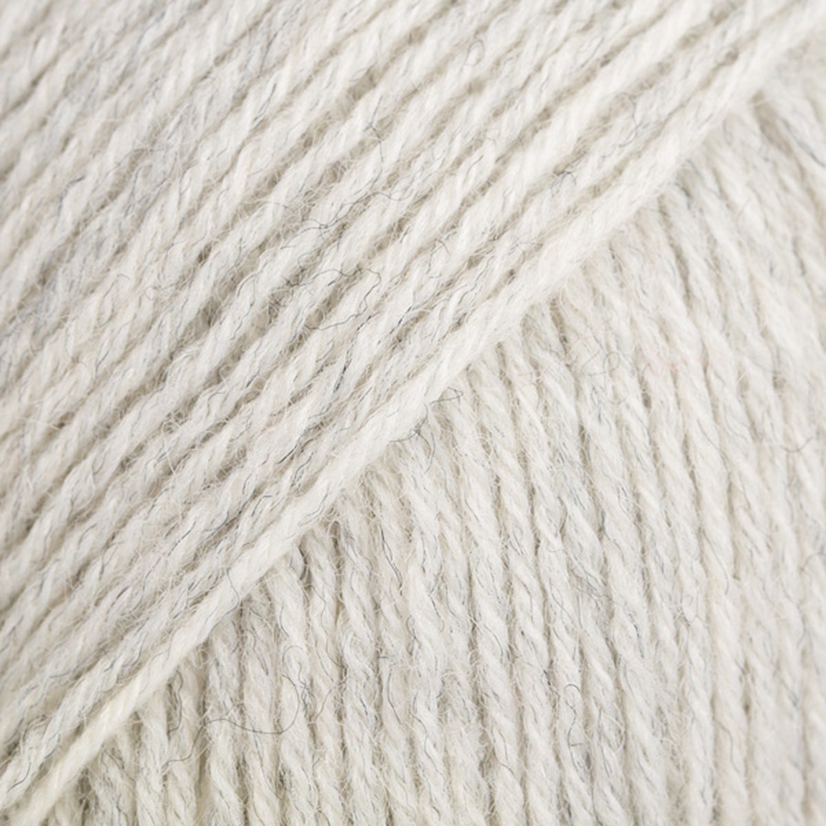 DROPS Fabel Uni Colour - 114 licht parelgrijs - Wol Garen