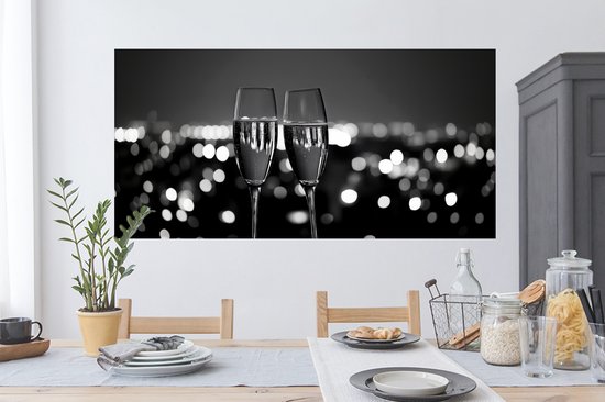 Muurstickers - Sticker Folie - Bubbels - Proosten - Champagneglazen - Stadslichten - 120x60 cm - Plakfolie - Muurstickers Kinderkamer - Zelfklevend Behang - Zelfklevend behangpapier - Stickerfolie