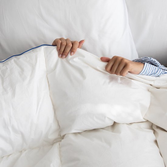 Couette 4 saisons en duvet autrichien Fabiola - Demi-couette en duvet - Couverture en duvet Luxe et agréable et lourde - 140x200 cm simple