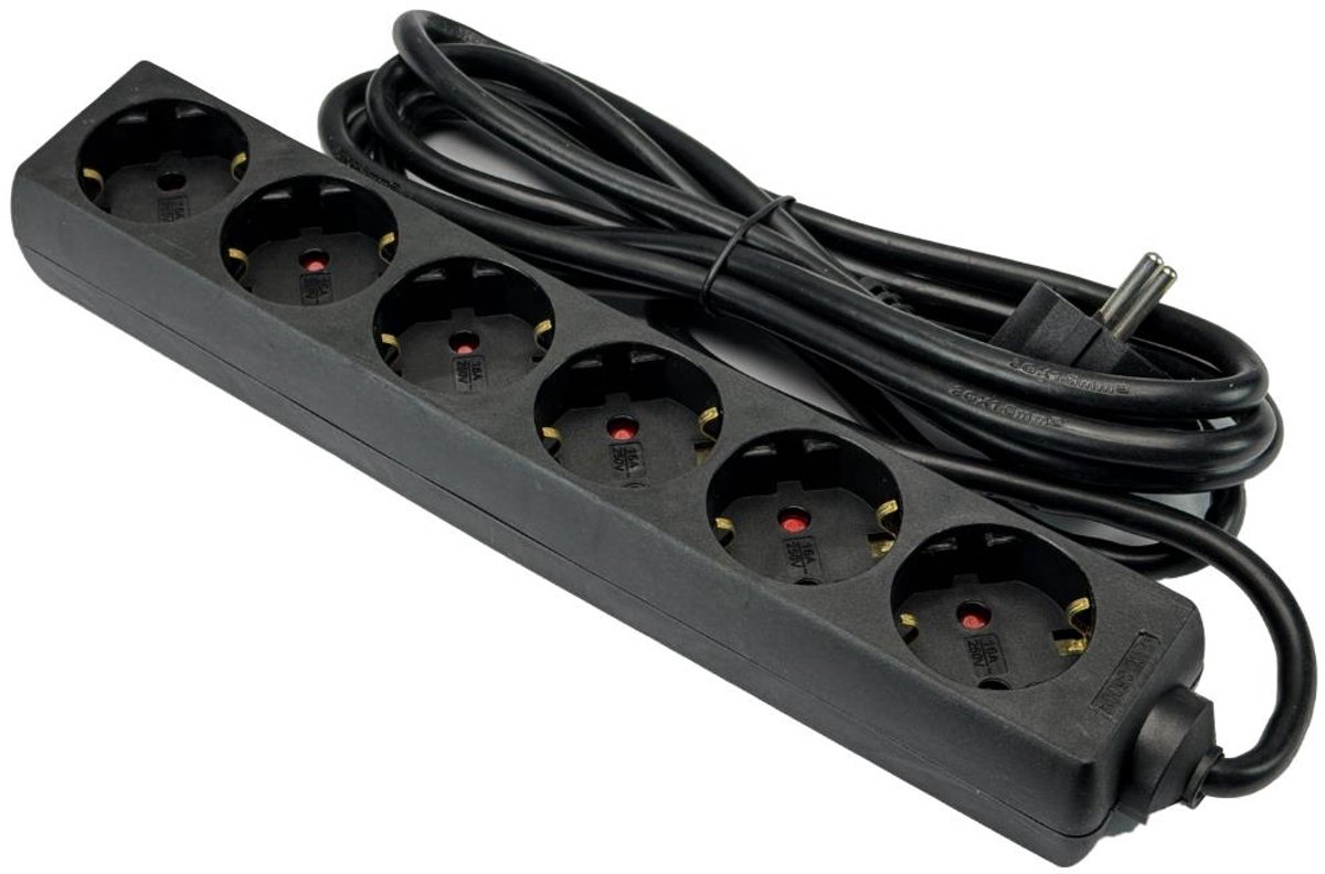 TCD Stekkerdoos RA 6-voudig 5 meter snoer zwart